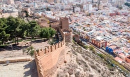 Reparación de persianas en Almería – Averías por calor 4 casco historico