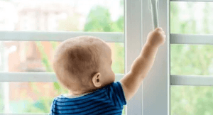 Qué persiana elegir para una casa con niños o mascotas
